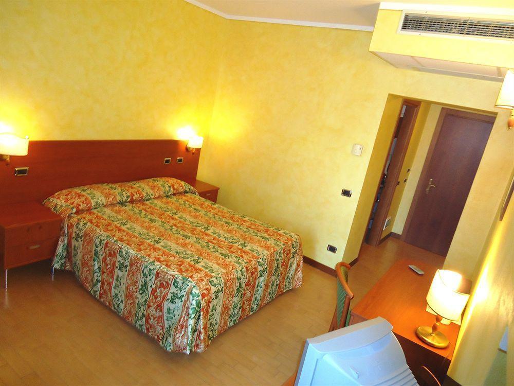 La Bussola Hotel
