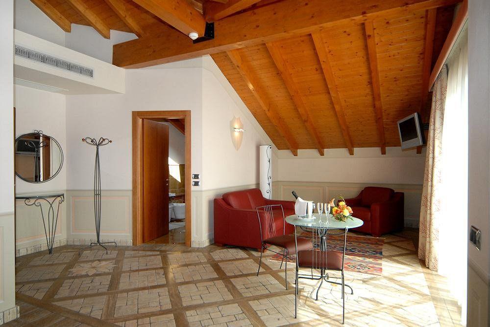 Hotel La Bussola