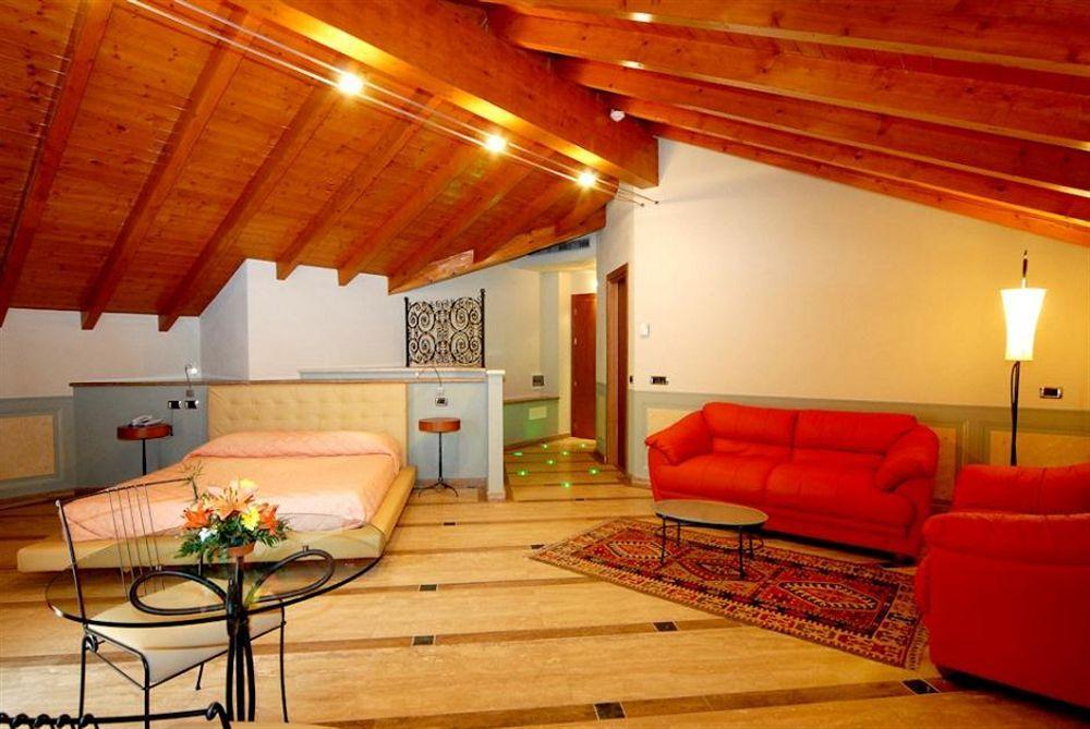 Hotel La Bussola Orta San Giulio