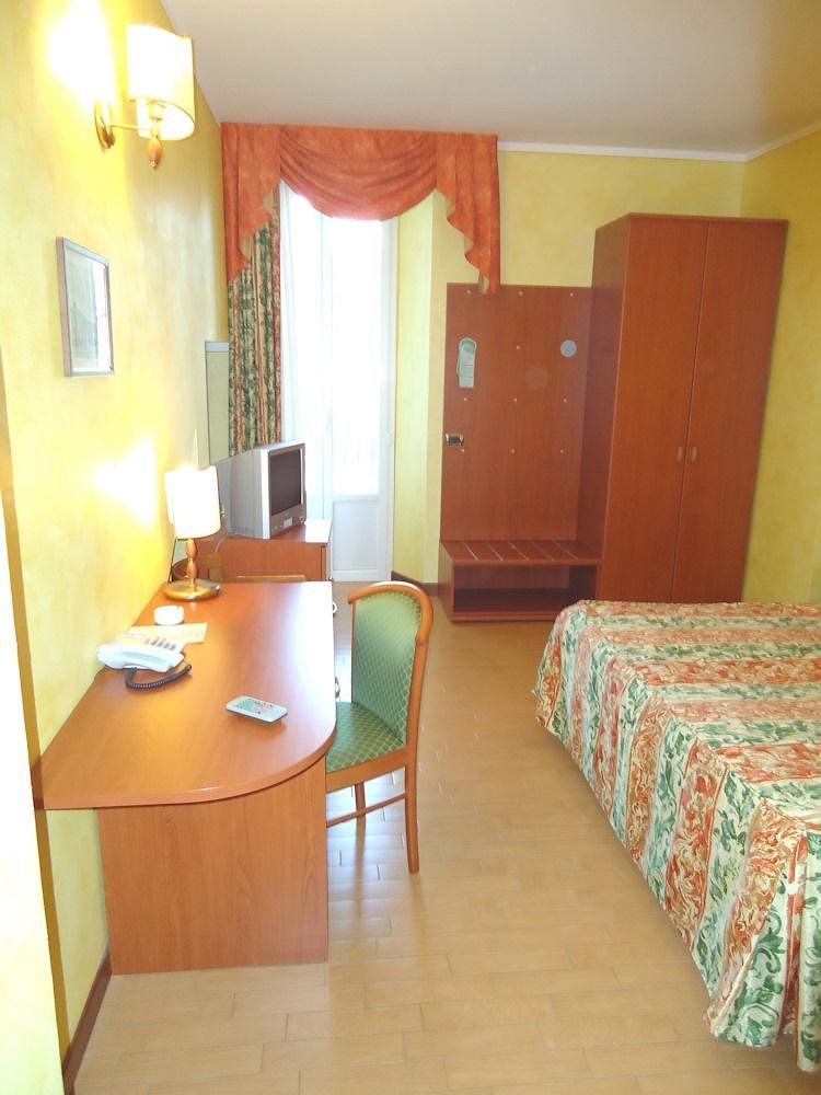 Hotel La Bussola 3*